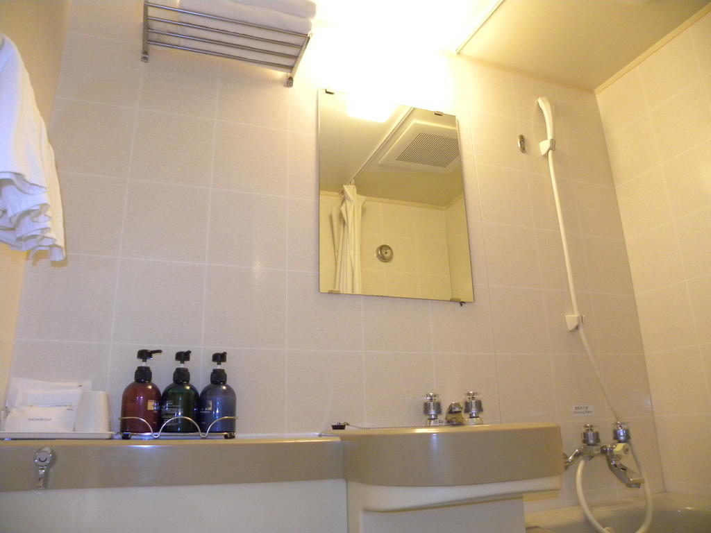 Hotel Benex Йонезава Стая снимка