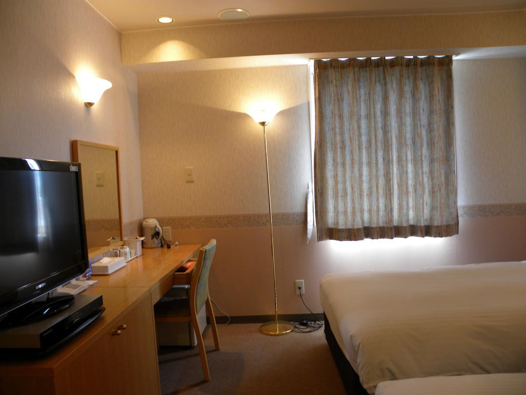 Hotel Benex Йонезава Екстериор снимка
