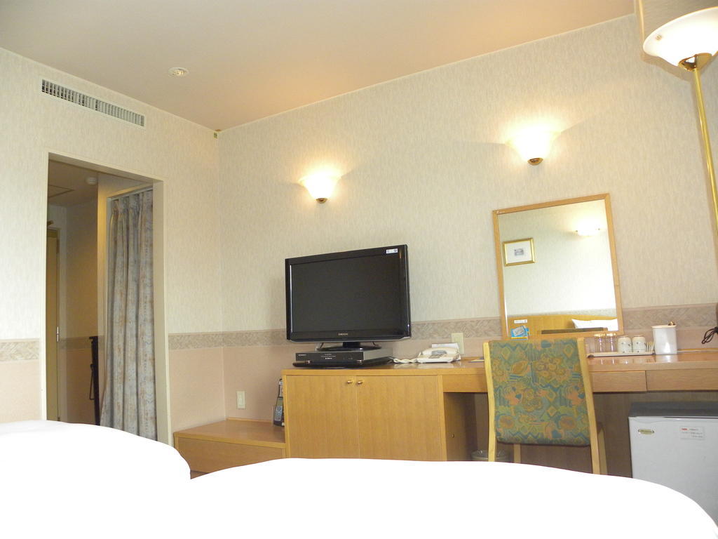 Hotel Benex Йонезава Екстериор снимка