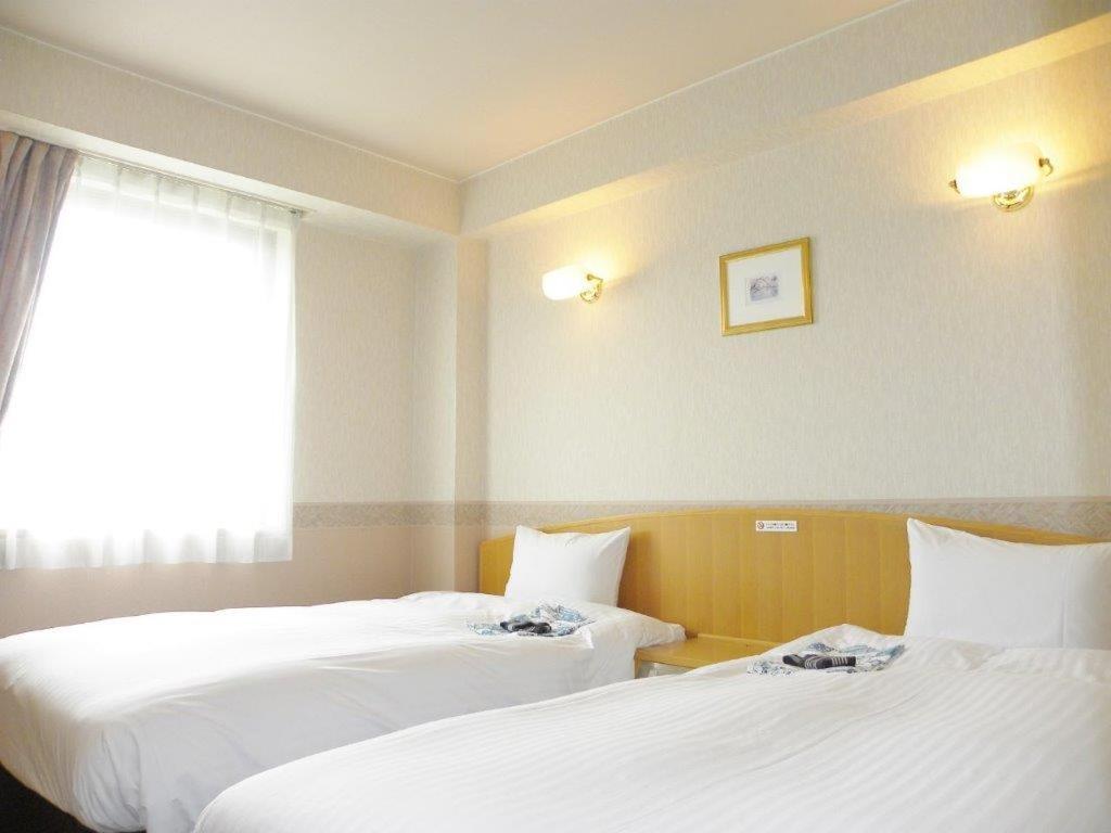 Hotel Benex Йонезава Екстериор снимка